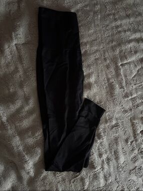 Breezies Girls Black Leggings